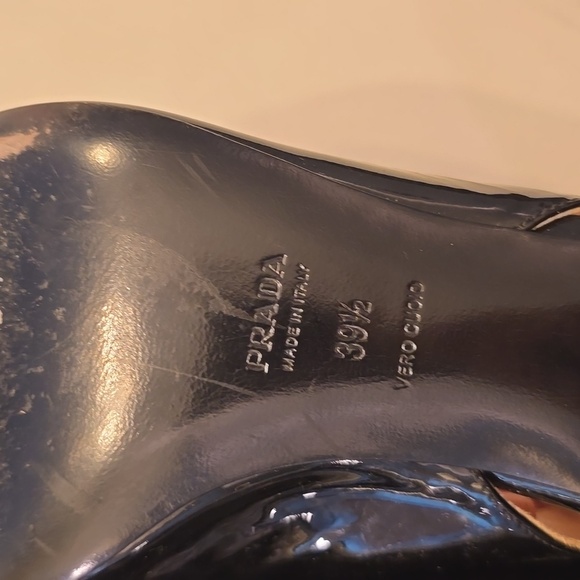Prada Black Patent Leather Slingback Heels EUC Size 39.5 (US Size 9) (0718) - Picture 10 of 10